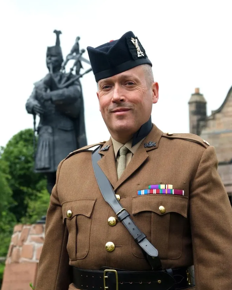 Major Gordon Rowan MBE (ret.)